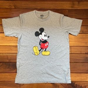 Uniqlo x Disney Mickey Mouse Tee Shirt Medium